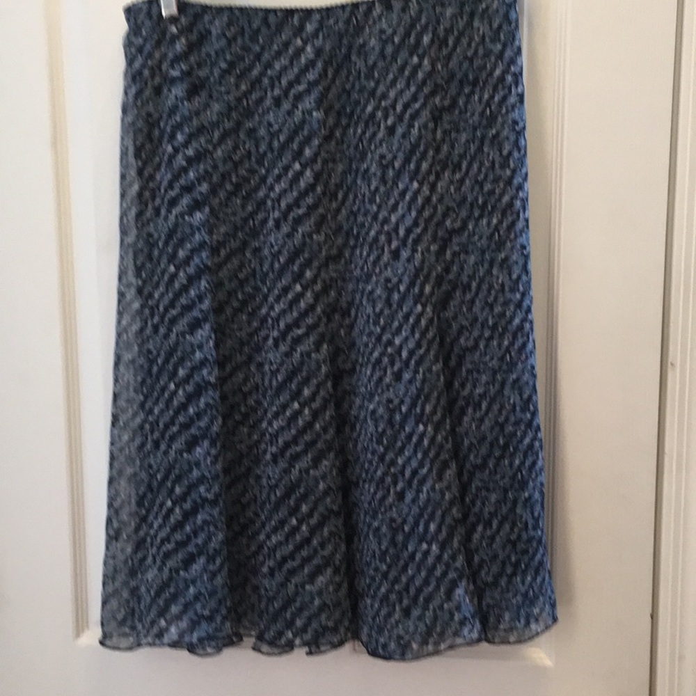FINAL MARKDOWN Ladies sag harbor skirt 14